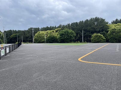 ｜幕張海浜公園DEブロック駐車場内