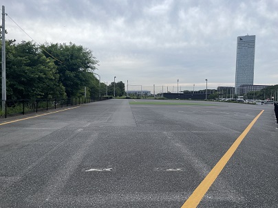 ｜幕張海浜公園DEブロック駐車場内